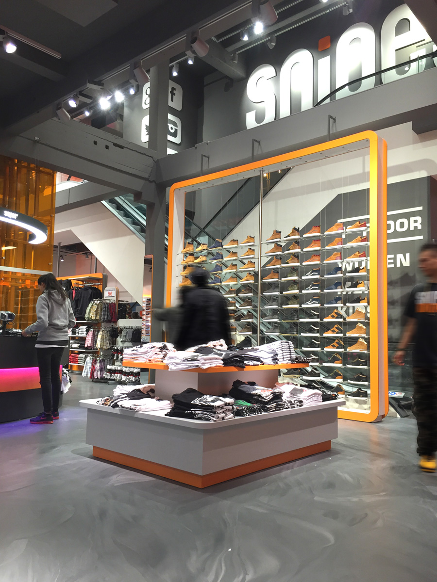 Lijnbaan schoenenwinkel sales